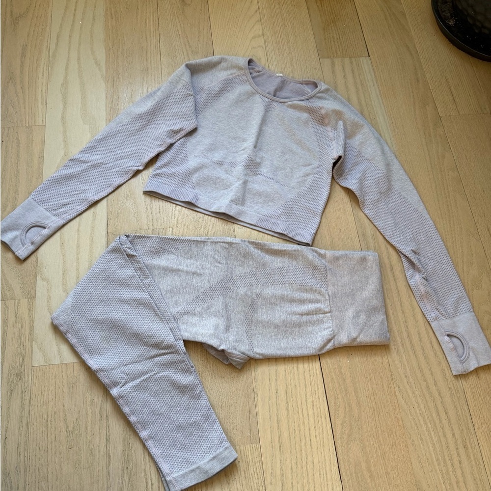 Pastel Purple Long Sleeve Crop Top and Booty Enhancing Leggings Set